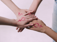 Justice de genre : un recul mondial, une résistance qui s’organise